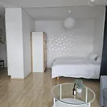 Appartement - Sisaeltaeae Parkkipaikan *