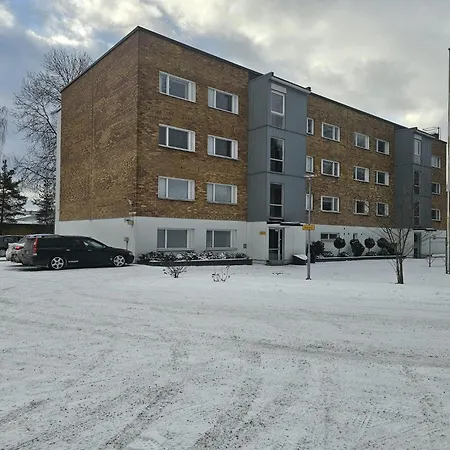 - Sisaeltaeae Parkkipaikan * Laitila