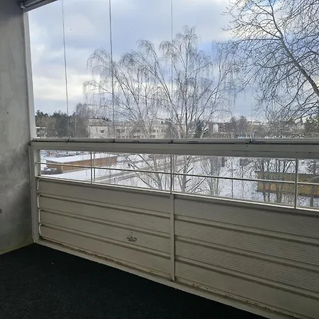 - Sisaeltaeae Parkkipaikan *