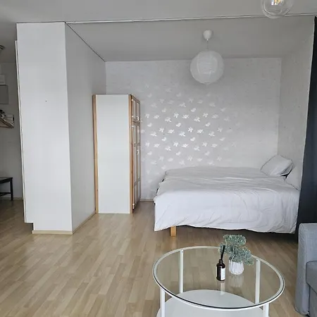 Daire - Sisaeltaeae Parkkipaikan *